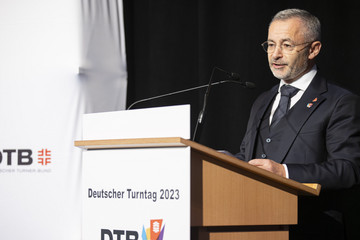 DTB-Präsident Dr. Alfons Hölzl | Bildquelle: picture alliance